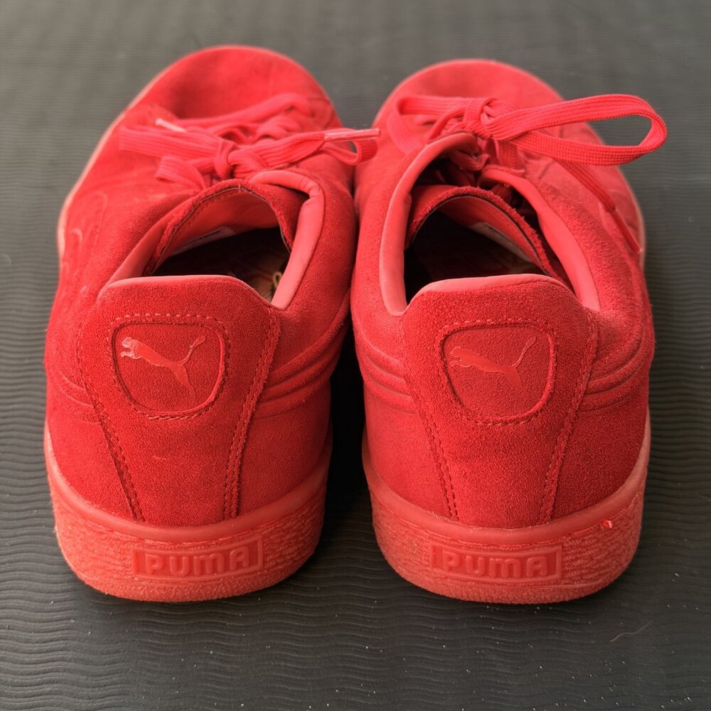 PUMA Suede Classic Sneakers Red Monochromatic US Men's Size 14 Suede - Picture 2 of 5